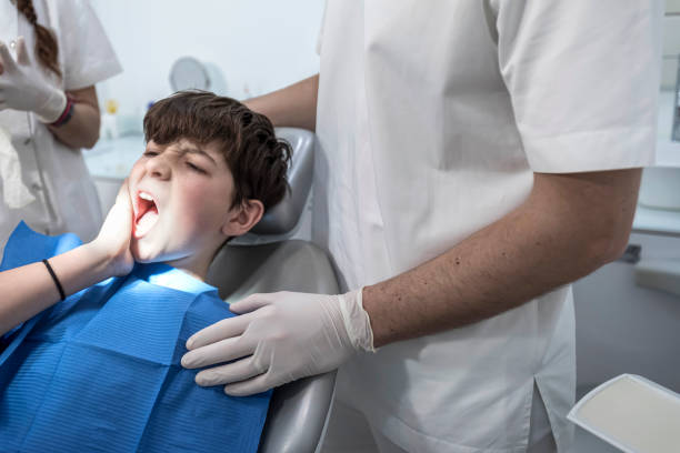 Best Emergency Tooth Extraction in Marysville, MI
